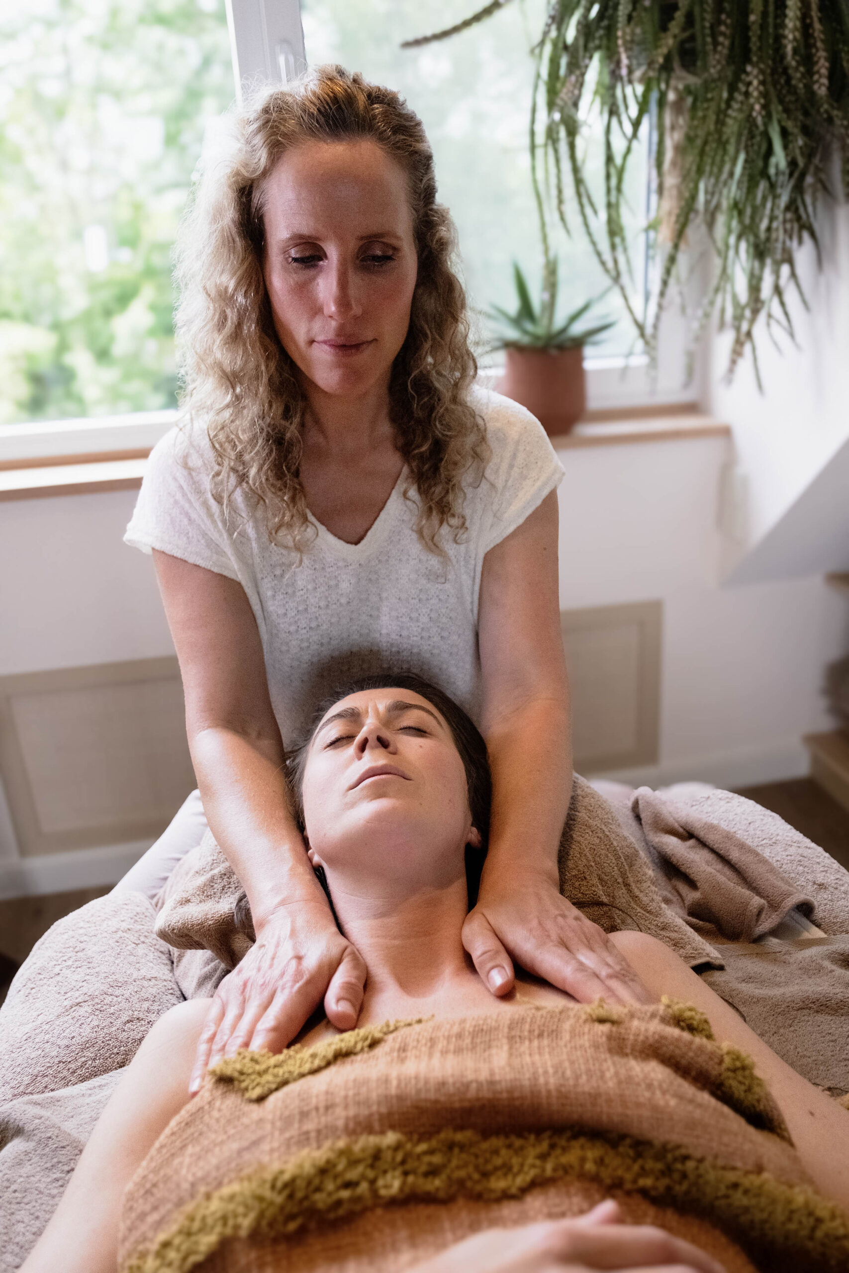 Holistische massage bij Massagepraktijk Zuiderziel